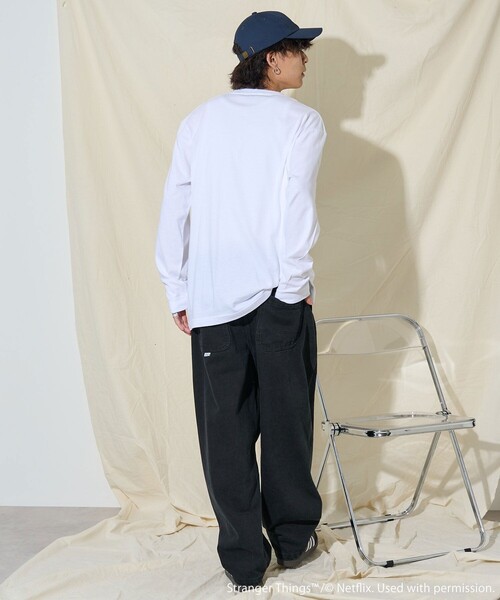 FREAK'S STORE（フリークスストア）の「Stranger Things × FREAK'S STORE/ストレンジャーシングス Stranger Things photo Long sleeve T-shirt 2/ストレンジャーシングスフォトロンT（Tシャツ/カットソー・レディース・オフホワイト・MEDIUM/X-LARGE）」の7枚目の写真