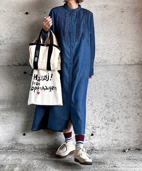 LOSUCA（ロスカ）の「5.5ozデニム ピンタックワンピース / スタンドカラー マキシワンピース ナチュラル フレンチ レトロ ヴィンテージ シティガール（ワンピース・レディース・ネイビー/ブラック/ブルー・FREE）」の2枚目の写真