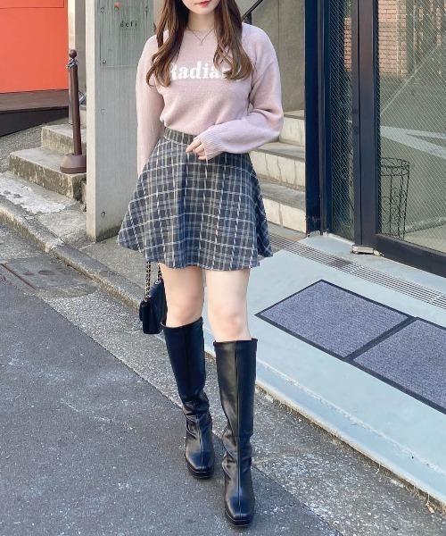 INGNI(イング)の「もちもちロゴニット(ニット/セーター・レディース・グレー×ホワイト/ピンク系2/ベージュ系1/ホワイト×シルバー/ホワイト×ブラック・M)」の17枚目の写真