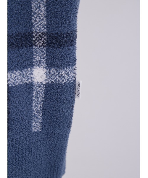 gelato pique（ジェラートピケ）の「【ONLINE限定】【HOMME】チェック柄プルオーバー&ロングパンツセット（ルームウェア/パジャマ・メンズ・ネイビー・LARGE/MEDIUM）」の11枚目の写真