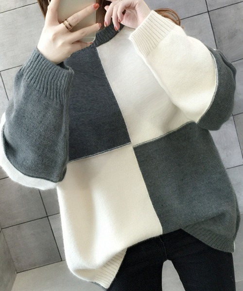Jayro(ジャイロ)の「ブロックチェック柄ニットトップス(ニット/セーター・レディース・チャコールグレー/ブルー/ピンク・FREE)」の1枚目の写真