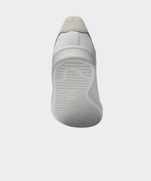 adidas(アディダス)の「adidas/アディダス STAN SMITH(スニーカー・レディース・チャコールグレー/ホワイト・22.5cm/23.5cm/24.5cm)」の5枚目の写真
