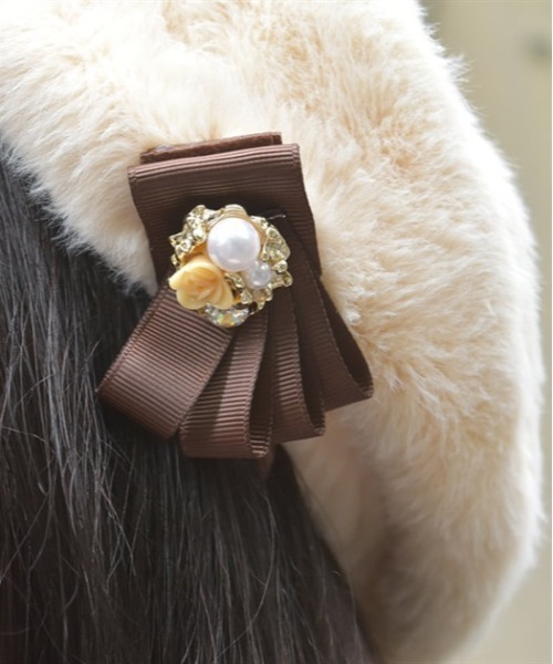 axes femme（アクシーズファム）の「リボンブローチ付ファーベレー（ハンチング/ベレー帽・レディース・ブラック/ピンク/キナリ・FREE）」の6枚目の写真