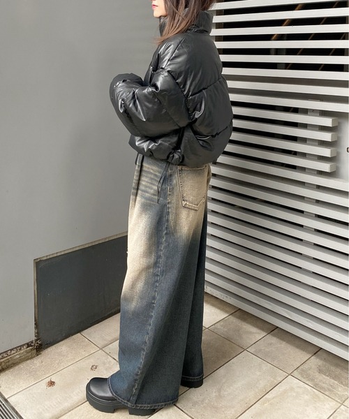 INGNI（イング）の「フェイクレザークロップド丈エコダウン（ダウンジャケット/コート・レディース・ブラック・M）」の9枚目の写真