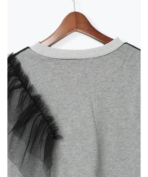 Te chichi（テチチ）の「【貴島明日香コラボ】オーバーチュールラッフルスウェット（Tシャツ/カットソー・レディース・オフホワイト/チャコールグレー/グレー・F）」の6枚目の写真