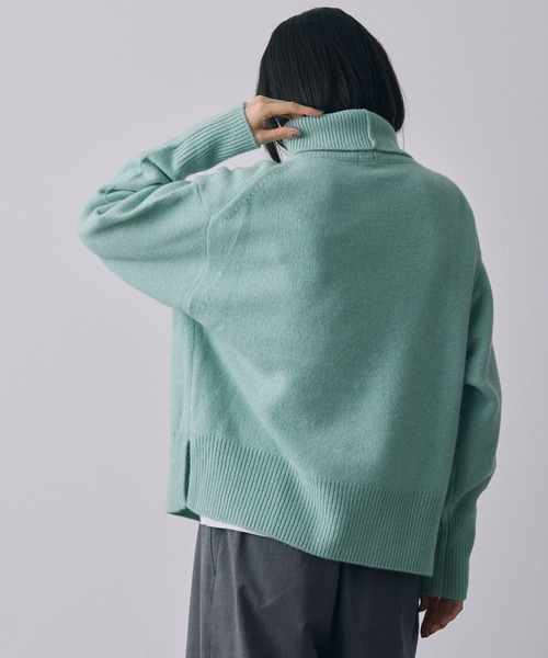 BABYLONE（バビロン）の「ウールカシミヤタートルネックプルオーバー（ニット/セーター・レディース・ライトグリーン/チャコール/ベージュ・フリー）」の6枚目の写真