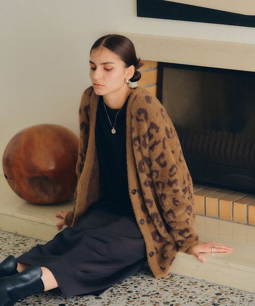 Editt by YECCA VECCA(エディットバイイェッカヴェッカ)の「レオパードジャガードフェザーカーディガン(カーディガン/ボレロ・レディース・キャメル/チャコールグレー・FREE)」の13枚目の写真