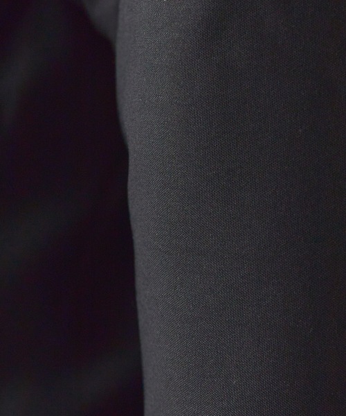 AO2（アオズ）の「puffer jacket / スタンドカラー ダウンジャケット（ダウンジャケット/コート・レディース・ブラック・FREE）」の5枚目の写真