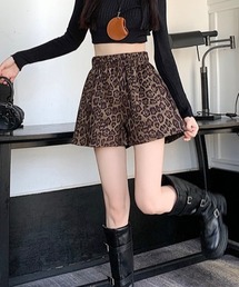 Vipoa（ヴィポア）の「ヒョウ柄ショートパンツ（その他パンツ