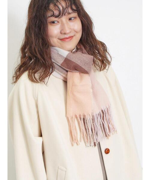 Samansa Mos2(サマンサ モスモス)の「【帯電防止/ハンドウォッシャブル】チェックストール(ストール/ショール・レディース・ベージュ/ブルー/ピンク・F)」の3枚目の写真