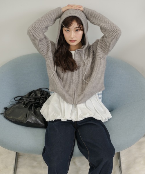 Birthday room（バースデイルーム）の「ケーブル編みダブルジップ