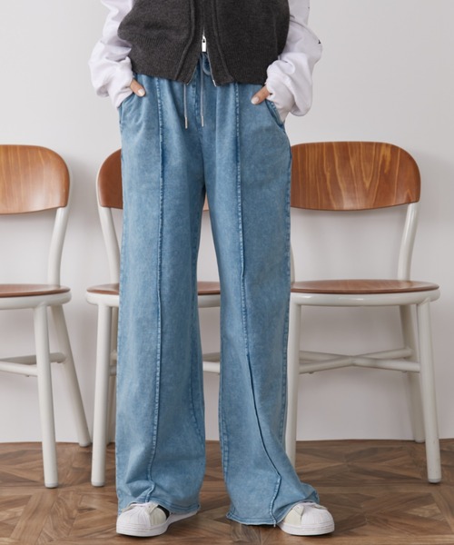 Auntie Rosa Holiday(アンティローザホリデー)の「ピンタックケミカルスウェットイージーワイドパンツ(スウェットパンツ・レディース・ブラック/サックスブルー・FREE)」の2枚目の写真