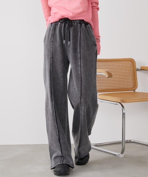 Auntie Rosa Holiday(アンティローザホリデー)の「ピンタックケミカルスウェットイージーワイドパンツ(スウェットパンツ・レディース・ブラック/サックスブルー・FREE)」の4枚目の写真