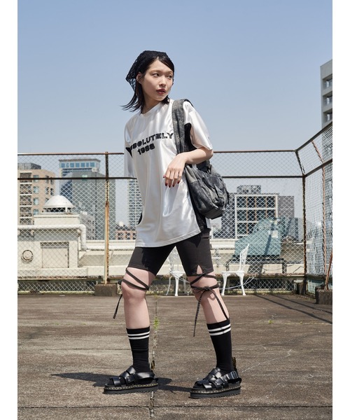 jouetie（ジュエティ）の「ストレッチデニムバイカーパンツ（デニムパンツ・レディース・ブラック/ブルー・SMALL/MEDIUM）」の6枚目の写真