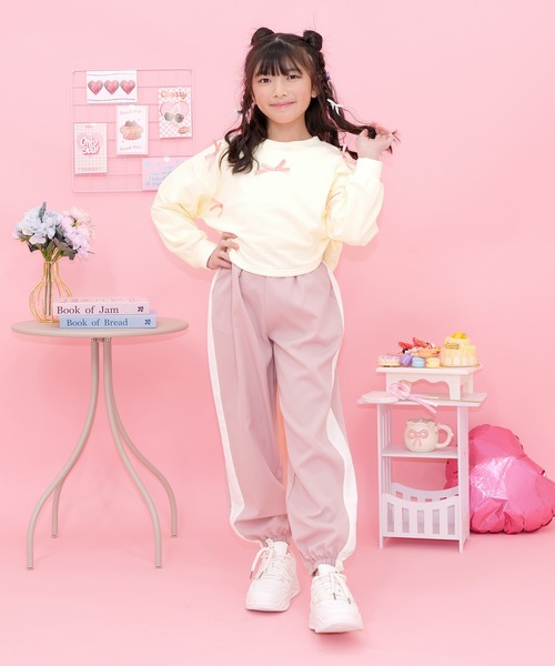 Bee des Bee（ビーデスビー）の「ライン パラシュートパンツ（その他パンツ・キッズ・ピンク/ブラック/ブラック系その他/チャコールグレー・150cm/140cm/130cm/120cm/110cm/100cm/160cm）」の14枚目の写真