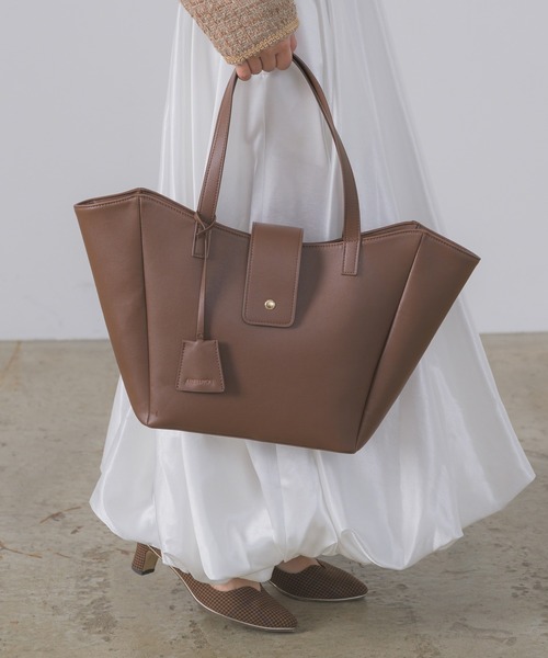 INTER FACTORY（インターファクトリー）の「ワンハンドルトートバッグ【A4サイズ収納 / 通勤・通学にも◎】made in INTER FACTORY（トートバッグ・レディース・ブラック/ブラウン・FREE）」の14枚目の写真
