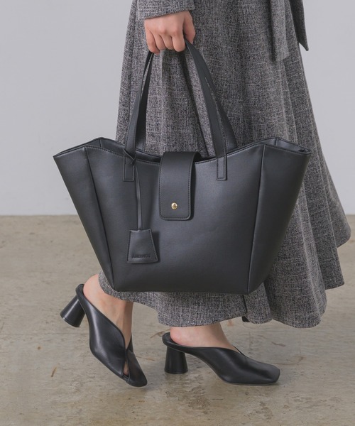 INTER FACTORY（インターファクトリー）の「ワンハンドルトートバッグ【A4サイズ収納 / 通勤・通学にも◎】made in INTER FACTORY（トートバッグ・レディース・ブラック/ブラウン・FREE）」の19枚目の写真