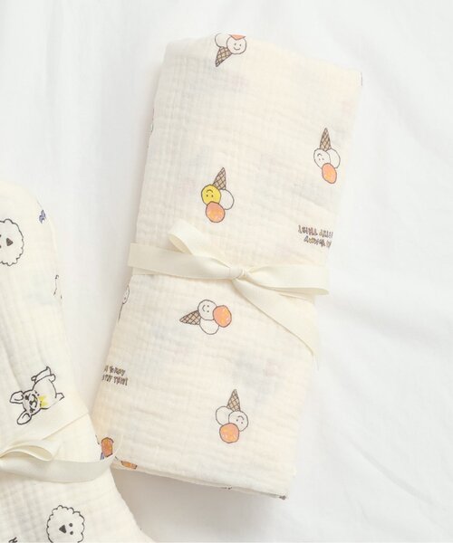 BREEZE(ブリーズ)の「ガーゼブランケット(おくるみ・キッズ・オレンジ/ブルー・FREE)」の2枚目の写真