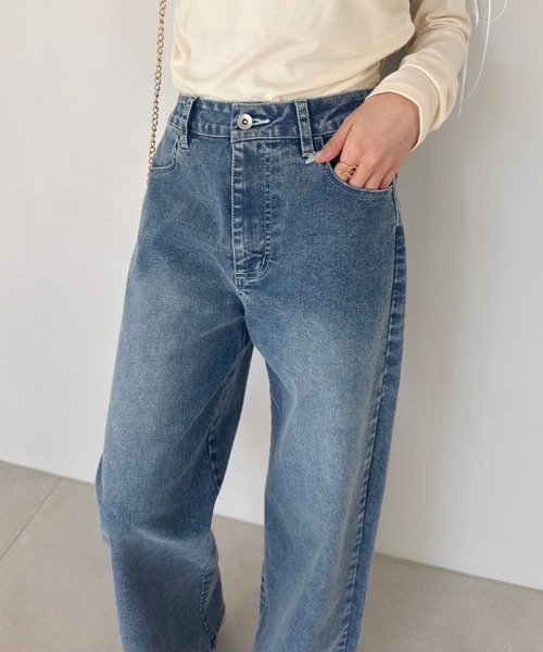 one after another NICE CLAUP(ワンアフターアナザーナイスクラップ)の「ストレッチワイドデニムパンツ(デニムパンツ・レディース・ネイビー/ライトブルー/ブルー・SMALL/MEDIUM)」の19枚目の写真