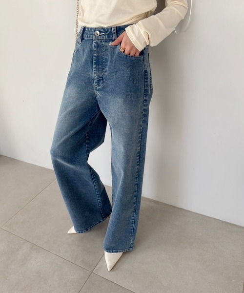 one after another NICE CLAUP(ワンアフターアナザーナイスクラップ)の「ストレッチワイドデニムパンツ(デニムパンツ・レディース・ネイビー/ライトブルー/ブルー・SMALL/MEDIUM)」の18枚目の写真