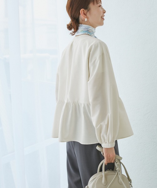 ROPE' PICNIC（ロペピクニック）の「【紫外線+近赤外線カット】ペプラムカーディガンブルゾン（ブルゾン・レディース・グレー/オフホワイト/ブラック・38）」の17枚目の写真