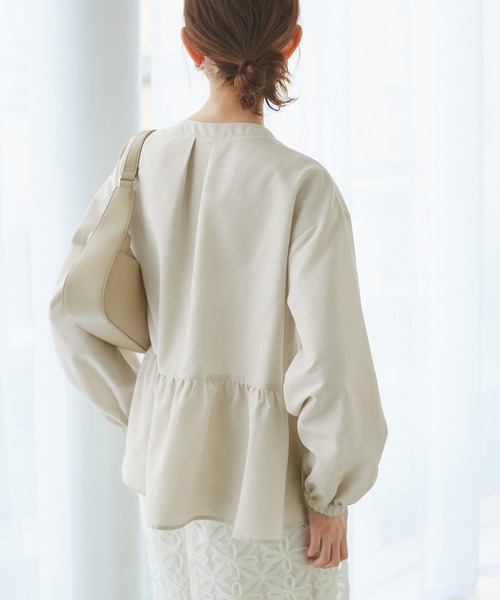 ROPE' PICNIC（ロペピクニック）の「【紫外線+近赤外線カット】ペプラムカーディガンブルゾン（ブルゾン・レディース・グレー/オフホワイト/ブラック・38）」の11枚目の写真