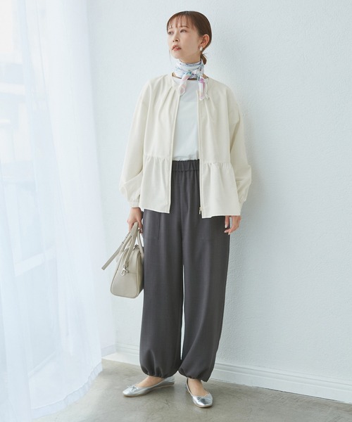 ROPE' PICNIC（ロペピクニック）の「【紫外線+近赤外線カット】ペプラムカーディガンブルゾン（ブルゾン・レディース・グレー/オフホワイト/ブラック・38）」の13枚目の写真