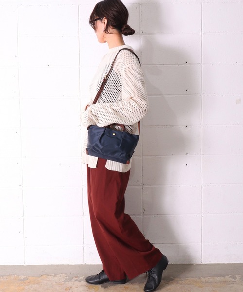 Legato Largo（レガートラルゴ）の「(LF)【Legato Largo】2ポケット 肩楽(かたらく) ナイロン ミニ ショルダーバッグ（ショルダーバッグ・レディース・ブラック/グレー/ライトブラウン/ネイビー・ONE SIZE）」の7枚目の写真