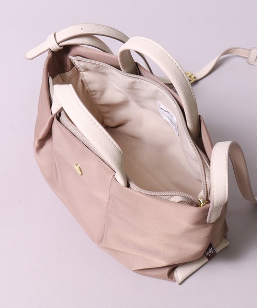 Legato Largo（レガートラルゴ）の「(LF)【Legato Largo】2ポケット 肩楽(かたらく) ナイロン ミニ ショルダーバッグ（ショルダーバッグ・レディース・ブラック/グレー/ライトブラウン/ネイビー・ONE SIZE）」の20枚目の写真