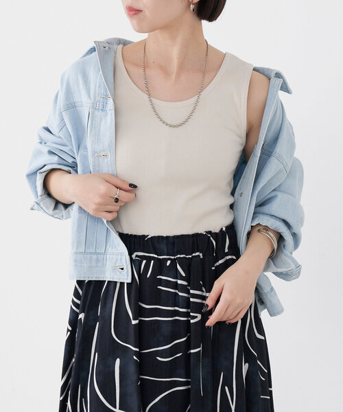 Jena espace merveilleux（ジェナ　エスパスメルヴェイユ）の「リブタンクトップ（キャミソール・レディース・ベージュ/ブラック/オフホワイト・FREE）」の11枚目の写真