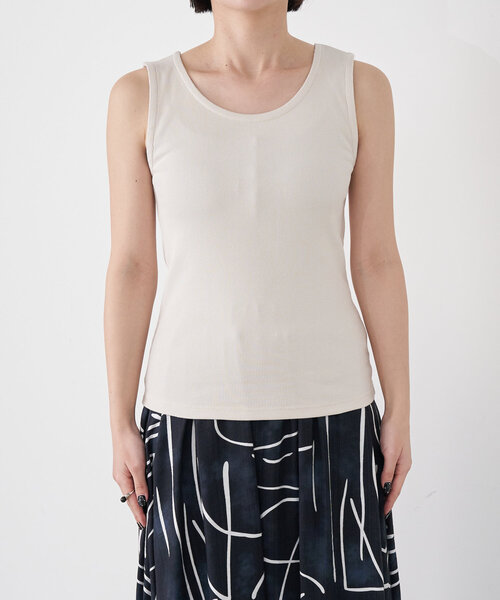 Jena espace merveilleux（ジェナ　エスパスメルヴェイユ）の「リブタンクトップ（キャミソール・レディース・ベージュ/ブラック/オフホワイト・FREE）」の15枚目の写真