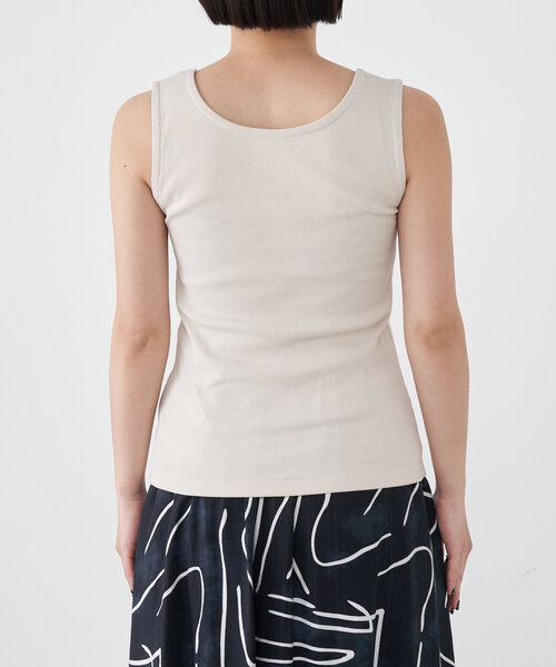 Jena espace merveilleux（ジェナ　エスパスメルヴェイユ）の「リブタンクトップ（キャミソール・レディース・ベージュ/ブラック/オフホワイト・FREE）」の17枚目の写真