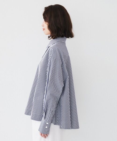 UNTITLED（アンタイトル）の「【体型カバー】タイプライター テントシャツ（シャツ/ブラウス・レディース・ライトブルー/ネイビー系2/オフホワイト・44/04/03/02/01/00/48）」の18枚目の写真