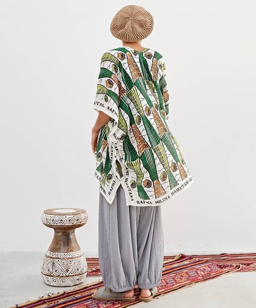 チャイハネ（チャイハネ）の「【チャイハネ】ラフィキUVパレオストール 巾着ポーチ付き（ストール/ショール・レディース・マスタード/グリーン/ブルー/ホワイト/オレンジ/ネイビー/ピンク/ターコイズブルー/レッド/ベージュ・FREE）」の19枚目の写真