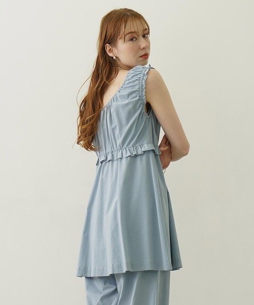 MILKFED.(ミルクフェド)の「RUFFLE GATHERED DRESS(ワンピース・レディース・ライトブルー/ライトピンク/ブラック・ONE SIZE)」の10枚目の写真