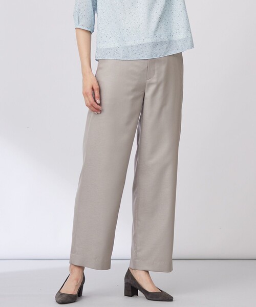 J.PRESS Ladies(J.プレス レディス)の「【セットアップ対応・洗える・UV加工・吸水速乾】OXIJEWELストレッチ ストレート パンツ(その他パンツ・レディース・ネイビー系/ライトグレー系/ベージュ系/シルバー系・XS/S)」の2枚目の写真