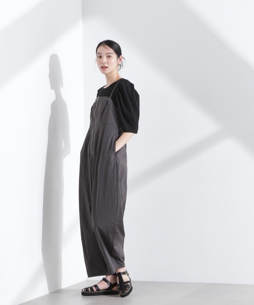 NANO universe（ナノユニバース）の「コクーンサロペット（サロペット/オーバーオール・レディース・ライトグレー/チャコール・S/M）」の4枚目の写真