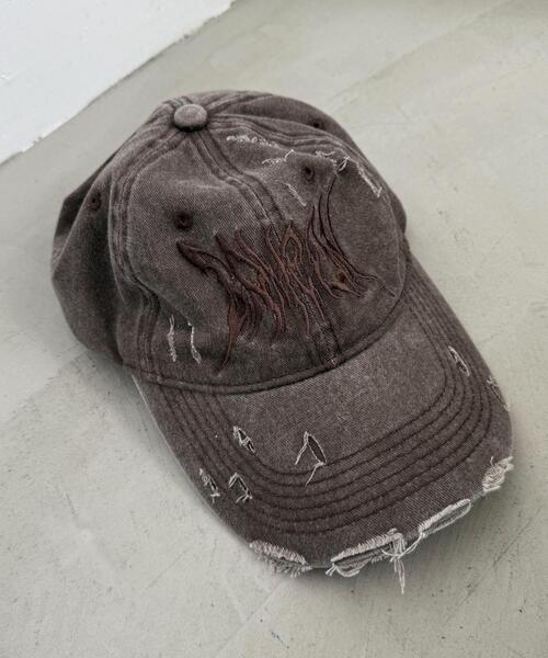 WEGO（ウィゴー）の「WEGO/トライバルロゴダメージピグメントキャップ（キャップ・レディース・ブラック/ブラウン・FREE）」の4枚目の写真