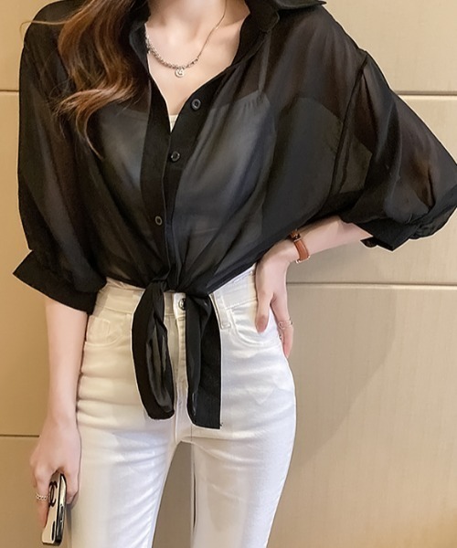 maison de LATIR(メゾンドラティール)の「透け感がトレンドの夏服UVカットシアーシャツ(シャツ/ブラウス・レディース・ブラック/ホワイト/グリーン/パープル・ONESIZE)」の13枚目の写真