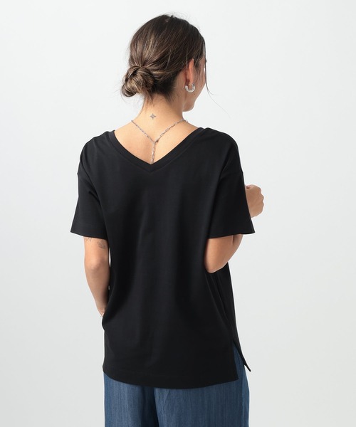 BAYFLOW（ベイフロー）の「[V・Uネックで着られる]シルケット2WAY半袖T（Tシャツ/カットソー・レディース・ブラック/オフホワイト/ライトグレー/ミント・LARGE/SMALL/MEDIUM）」の18枚目の写真