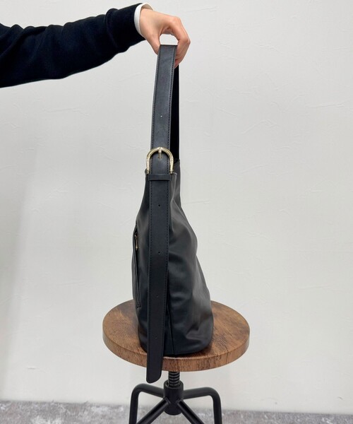 fredy emue（フレディエミュ）の「【maison vert /メゾンヴェール】アウトポケワンハンドルトートバッグ（ショルダーバッグ・レディース・アイボリー/ブラック/ブラウン・FREE）」の16枚目の写真