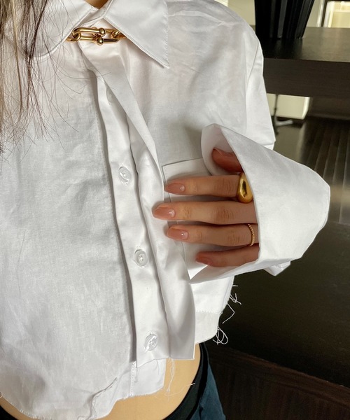 Mela(メラ)の「カットオフクロップドシャツ(シャツ/ブラウス・レディース・ブラック・L/S/M)」の6枚目の写真