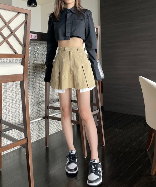 Mela(メラ)の「カットオフクロップドシャツ(シャツ/ブラウス・レディース・ブラック・L/S/M)」の10枚目の写真