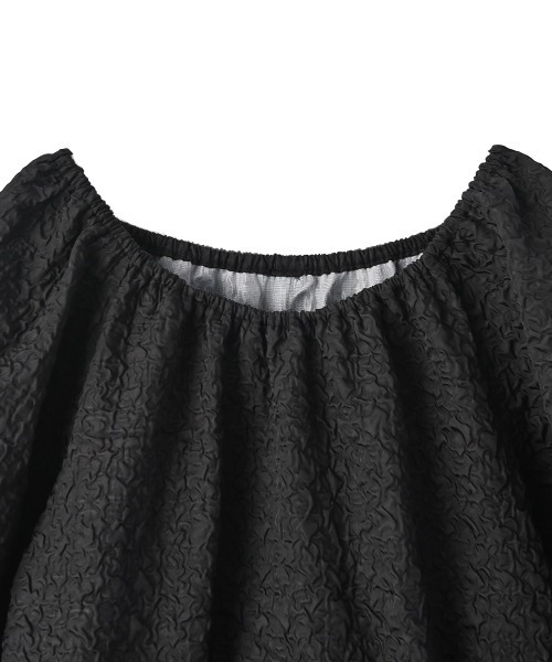 marjour（マージュール）の「RIPPLE TUNIC（シャツ/ブラウス・レディース・ブラック・M）」の13枚目の写真