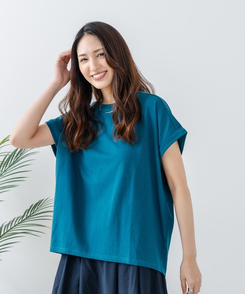 LB/S (エルビーエス)の「【汗染みの目立ちにくいTシャツ ZEROSTAIN/ゼロステイン】ロールカフラウンドヘムTシャツ 撥水・防汚加工 涼しい・透けにくい 大人カジュアル(Tシャツ/カットソー・レディース・スミクロ/ダークグリーン/ブラック/ホワイト/パープル/オフホワイト・LARGE/MEDIUM)」の5枚目の写真