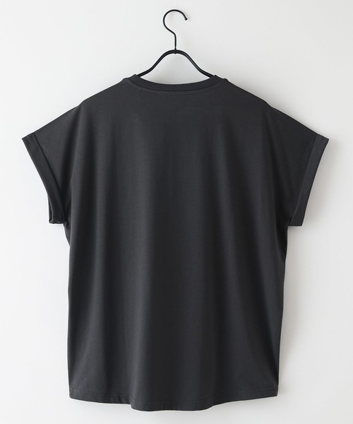 LB/S (エルビーエス)の「【汗染みの目立ちにくいTシャツ ZEROSTAIN/ゼロステイン】ロールカフラウンドヘムTシャツ 撥水・防汚加工 涼しい・透けにくい 大人カジュアル(Tシャツ/カットソー・レディース・スミクロ/ダークグリーン/ブラック/ホワイト/パープル/オフホワイト・LARGE/MEDIUM)」の11枚目の写真