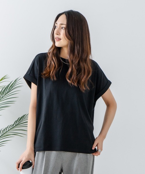 LB/S (エルビーエス)の「【汗染みの目立ちにくいTシャツ ZEROSTAIN/ゼロステイン】ロールカフラウンドヘムTシャツ 撥水・防汚加工 涼しい・透けにくい 大人カジュアル(Tシャツ/カットソー・レディース・スミクロ/ダークグリーン/ブラック/ホワイト/パープル/オフホワイト・LARGE/MEDIUM)」の14枚目の写真