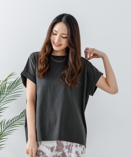 LB/S (エルビーエス)の「【汗染みの目立ちにくいTシャツ ZEROSTAIN/ゼロステイン】ロールカフラウンドヘムTシャツ 撥水・防汚加工 涼しい・透けにくい 大人カジュアル(Tシャツ/カットソー・レディース・スミクロ/ダークグリーン/ブラック/ホワイト/パープル/オフホワイト・LARGE/MEDIUM)」の18枚目の写真