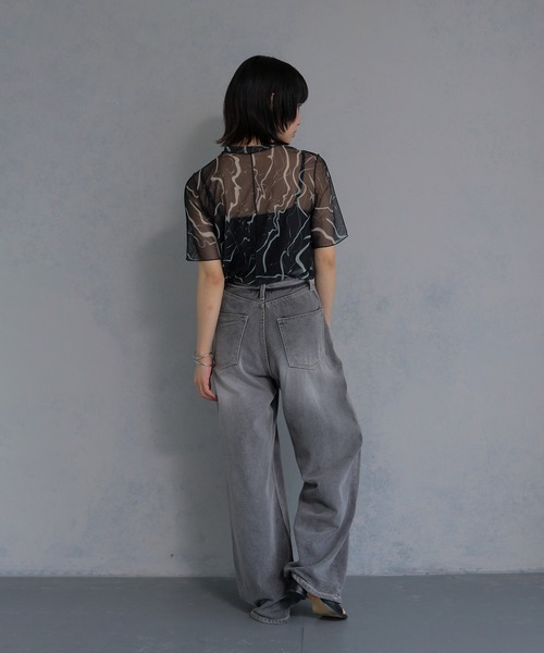 cheriella（シェリエラ）の「【cheriella】マーブルハイネックシアートップス半袖 新色追加 MARBLE HIGH-NECK SHEER SHORT TOPS NEW COLOR（Tシャツ/カットソー・レディース・チャコール/ブルー/ブラック/グレイッシュベージュ/ブルーグリーン/ワイン・M）」の14枚目の写真