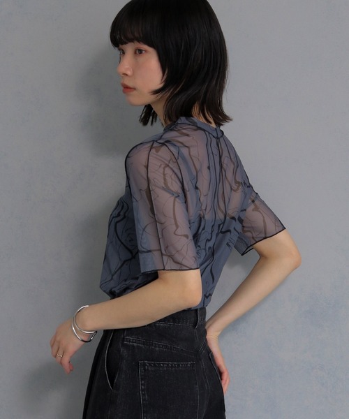 cheriella（シェリエラ）の「【cheriella】マーブルハイネックシアートップス半袖 新色追加 MARBLE HIGH-NECK SHEER SHORT TOPS NEW COLOR（Tシャツ/カットソー・レディース・チャコール/ブルー/ブラック/グレイッシュベージュ/ブルーグリーン/ワイン・M）」の20枚目の写真